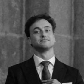 Carlos Lamuño, Business & Strategy